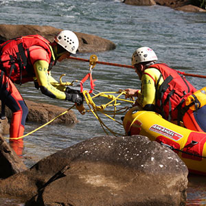 Rescue 3 International- swift water rescue course